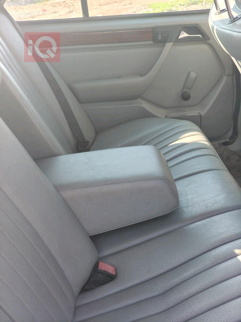 مێرسێدس بێنز E-Class